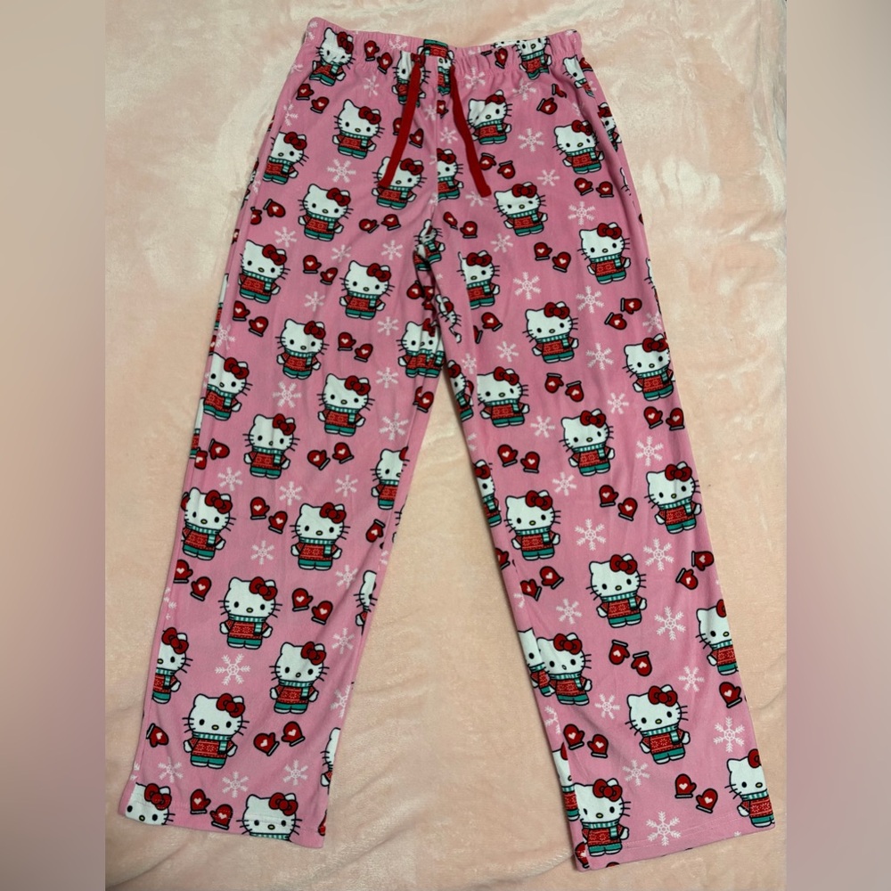 Kawaii Cozy Care Bundle - Size Small - Picture 2 of 11